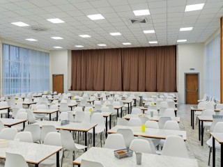 Школьники в Сергиевом Посаде теперь выбирают, что съесть на обед