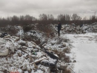 Не по адресу: почему строительный мусор появился на участках логистической компании