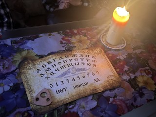 В какие дни Святочной недели можно гадать