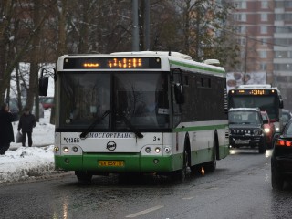 Начало рабочей недели без опозданий: автобусы в «Пироговской Ривьере» вошли в график