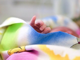 Обязательно для будущих родителей: где и как бесплатно пройти обследование на ВИЧ в Подмосковье