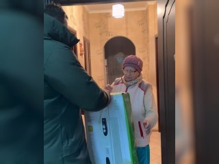 Обогреватели пострадавшим от коммунальной аварии жителям Чехова доставляют на дом