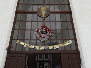 От колядок до сладких подарков: как в Никольском храме отметили Рождество с детьми