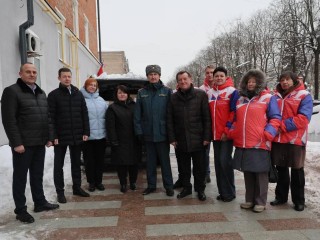 Почти 100 огнетушителей — в одну отправку: что необычного уехало из Балашихи в зону СВО