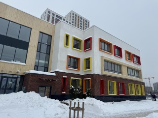 Детсад в Сапроново близок к сдаче: фасад, кровля и инфраструктура завершены