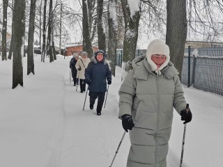 Что скрывается за пятью км в морозном парке? В Михневе нашли необычный рецепт долголетия