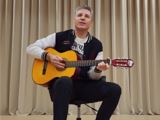 Квартирник в честь Высоцкого: музыка, хроники и встреча с поклонниками