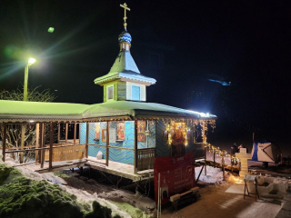 Ледяные фигуры и более 100 бутылок святой воды: в Сивкове завершают приготовления к празднику