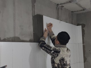 Теплый пол и новые потолки: детский сад в Серпухове преображается благодаря капитальному ремонту