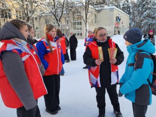 Звонят, откройте дверь: волонтеры рассказали протвинским детям правила личной безопасности