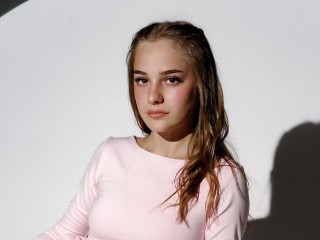 Студентка Татьяна Бабина учится на электрика и занимается переводами с английского