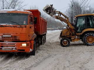 Глава Балашихи поблагодарил коммунальщиков за работу в сложнейших погодных условиях