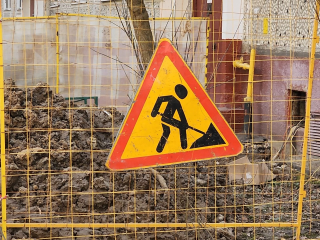 Переливную систему в Чехове жители приняли за прорыв коллектора