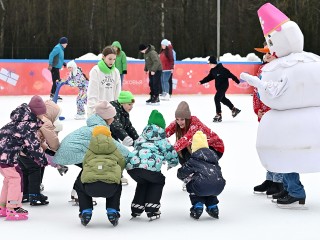 Первый шаг на лед: в Ступине открывают серию танцевальных мастер-классов на катке