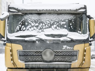 Большегрузы уберут с Нового бульвара для беспрепятственной уборки снега