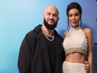 Развод Джигана и Самойловой: почему супруги не пришли в суд и разбрелись по разным курортам