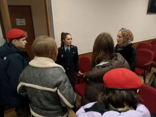 Экскурсия в музей полиции Люберец: как прошел День открытых дверей для школьников
