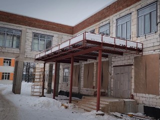 Более половины всех работ выполнено на стройке пристройки к бронницкому лицею
