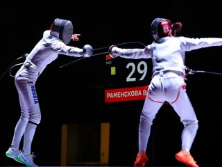 Бронницкая фехтовальщица выступила на Кубке мира для юниоров в Бахрейне