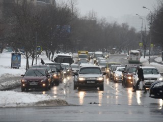 Ситуация на дорогах после снегопада: как объехать заторы в Подмосковье 10 января