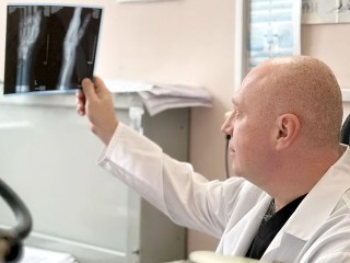 Главные травмы зимы в Ногинске и способ их избежать назвал местный врач