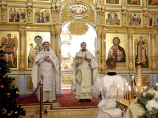 Как будут работать храмы Воскресенска 18 и 19 января: расписание богослужений на Крещение