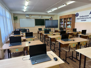 Полиция разбирается в обстоятельствах утренней стрельбы в домодедовской школе №1