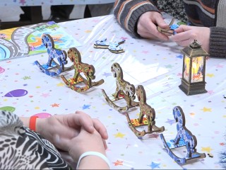 Мастер-класс и фотосессия: для жителей Власихи с ОВЗ провели праздник Крещения