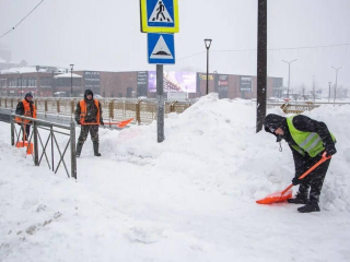 Дороги в Наро-Фоминске расчищают после снегопада