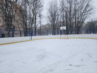 Далеко ходить не надо: более 30 катков доступны для катания во дворах Красногорска