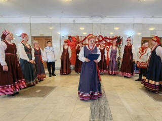 Каширская «Рябинушка» спела в честь юбилея своей основательницы