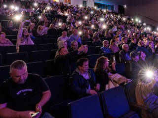 Живой звук, хиты и гость из «Землян»: чем удивят зрителей в Истре 24 января