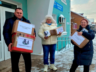 Зарайские депутаты передали гуманитарную помощь многодетному бойцу СВО