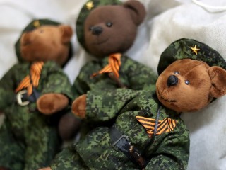 Новую партию гуманитарной помощи отправили в зону спецоперации коломенские студенты