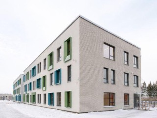 Спортивные площадки и «речное» покрытие: как выглядит новый детский сад в ЖК Химок