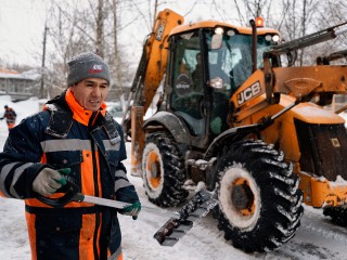 Скоро здесь будет чисто: по каким адресам в городе 22 января работают коммунальщики