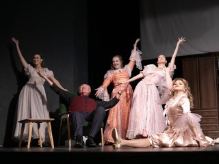 Волшебное закулисье: где в Подмосковье можно заглянуть в святая святых театра и услышать пообщаться с артистами