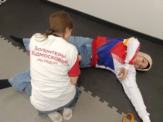 Цена секунды: волонтеры Ступина освоили навыки остановки кровотечений