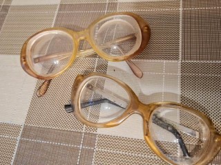 Опасные капли для глаз: в Сети выявили десятки незарегистрированных препаратов