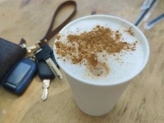 Чашка кофе и срочный визит в туалет: норма или повод для беспокойства?