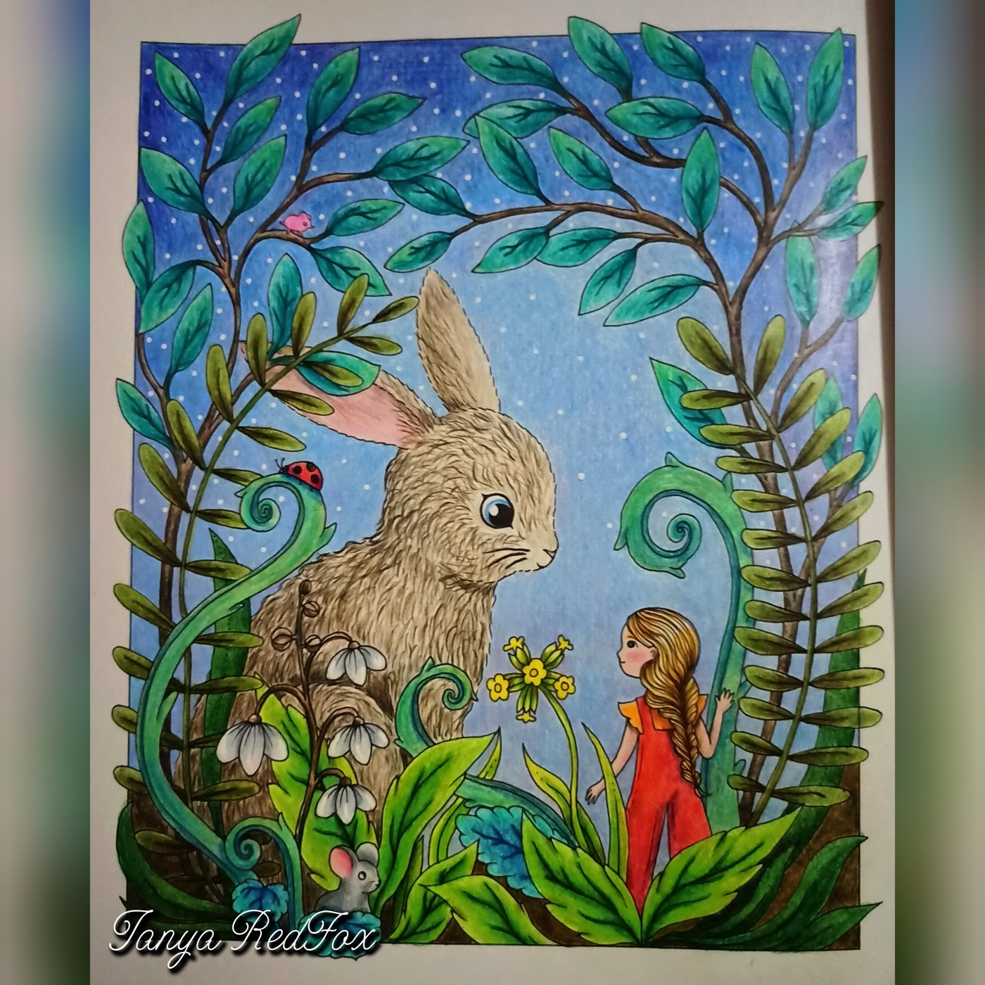 Маленькая девочка с зайчиком от Tanya RedFox