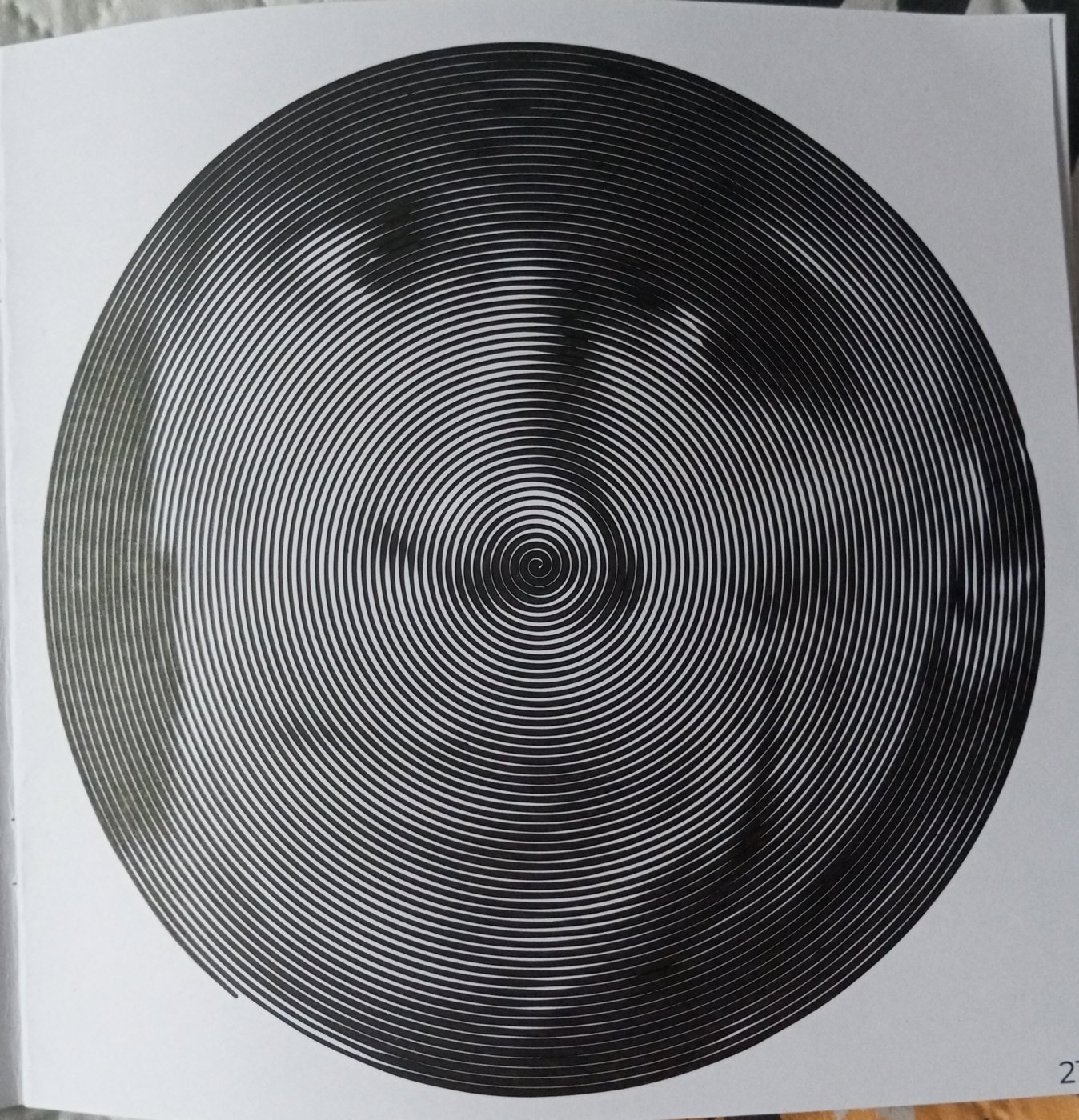 Луис Кардинал от Julia White