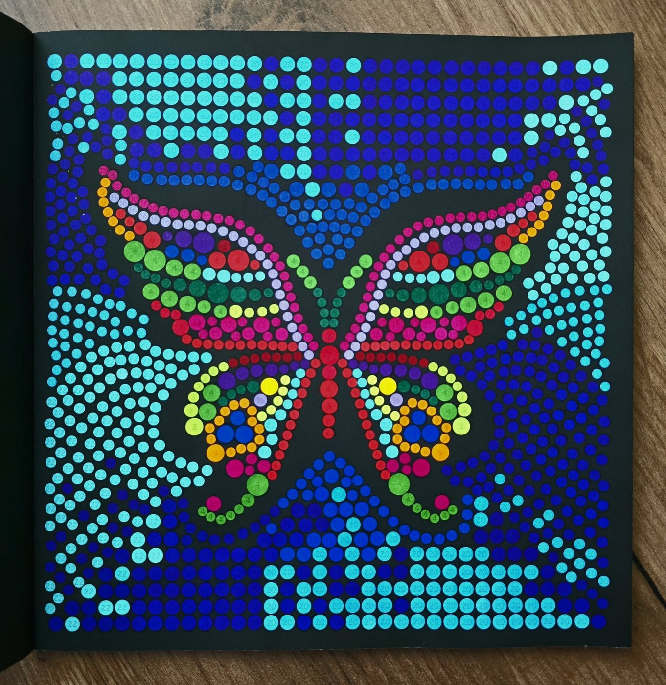 Бабочка от OlliColori