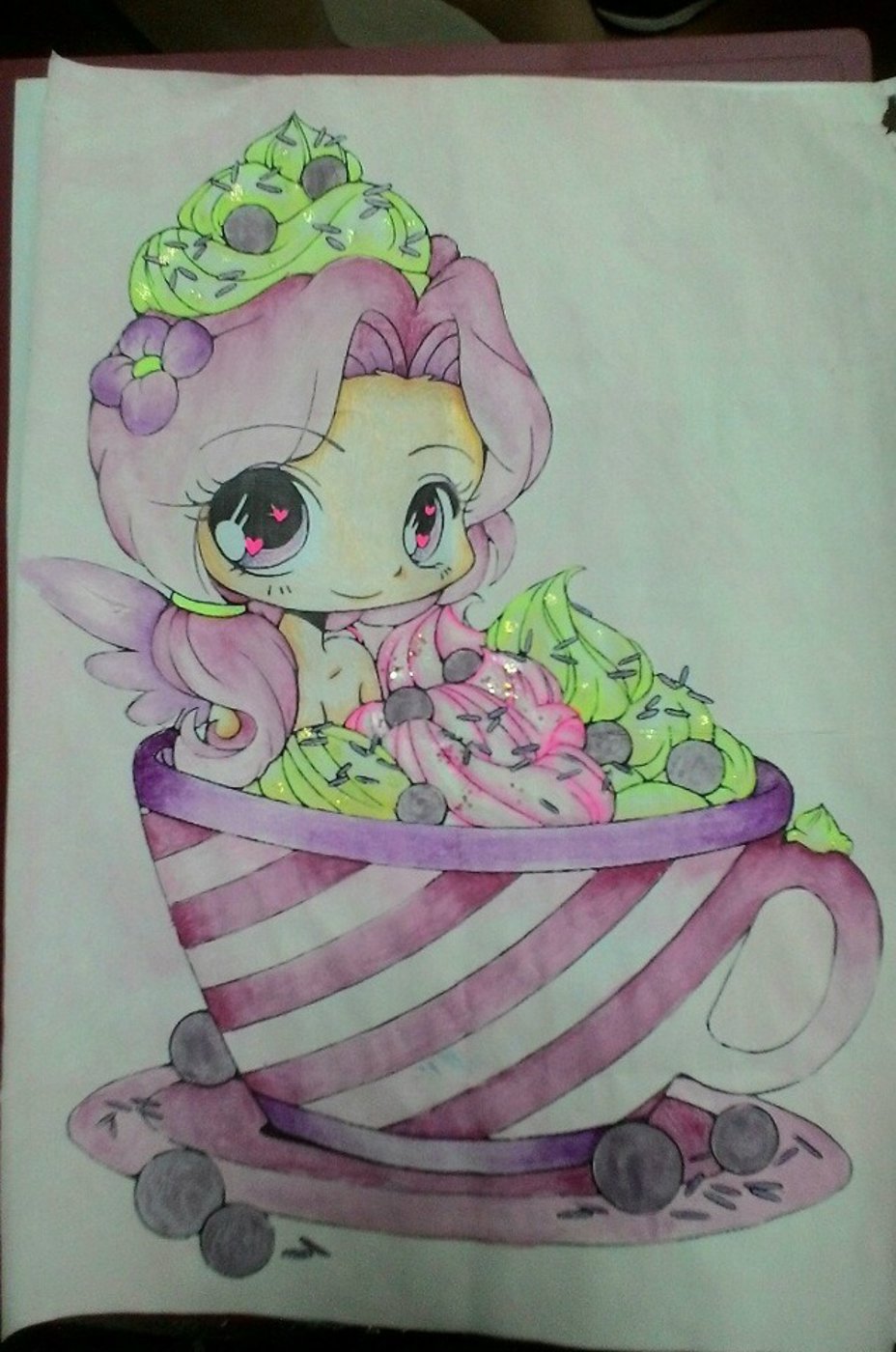 Девочка в кружке от VikaS