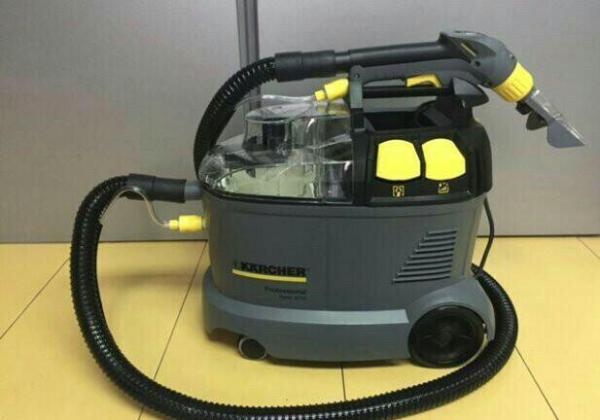 Моющий пылесос Karcher