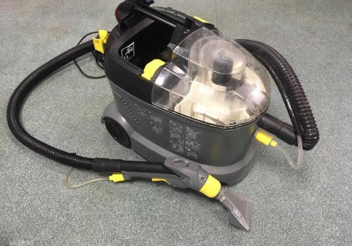 Моющий пылесос Karcher