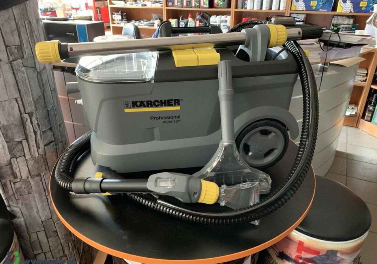 Моющий пылесос Karcher Puzzi 10/1