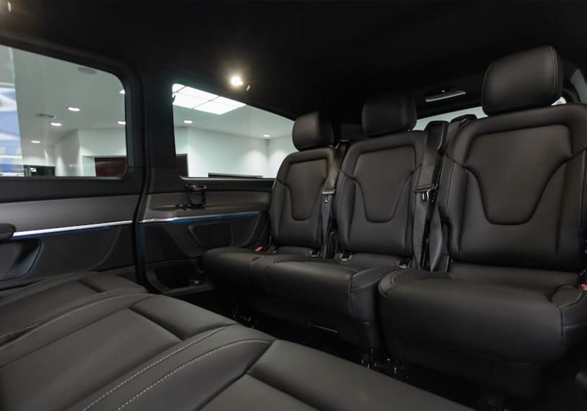 Представительский минивэн на ваше мерoприятиe.