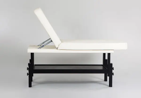 Массажный стол кушетка в аренду