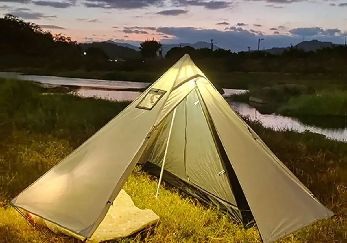 Палатка для похода